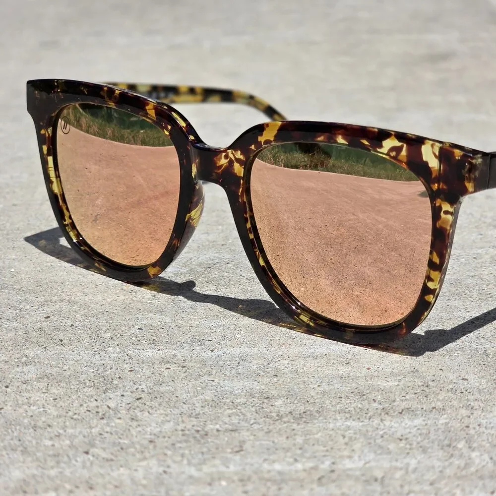 Blenders Women's Growe Eyewear Tortise Wildcat Love BE4104 Polarized Sunglasses